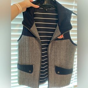 Auburn university women’s vest size medium